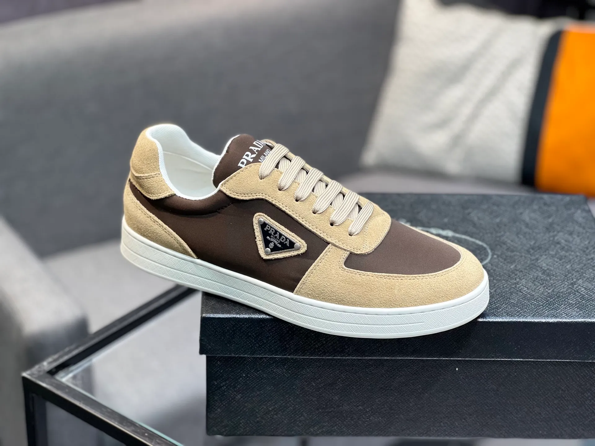 Men's men's shoes 💰440 [PRADA—Prada] latest model 🙈original replica! 👟👟👟Available here. The workmanship is top-notch. The upper is made of Italian 🇮🇹Imported calfskin. ❗️Breathable genuine leather lining @Suitable for travel. The original version has an enlarged engraved sole, making it suitable for all kinds of travels, showing low-key luxury. Let quality speak for itself. Color: Size: 38-44